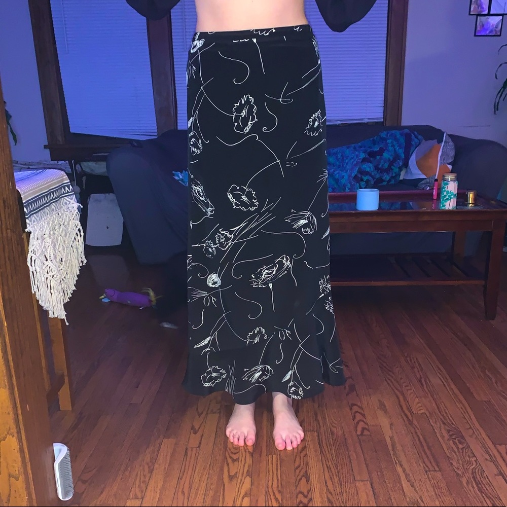 Tribal Patterned Maxi Ruffle Skirt